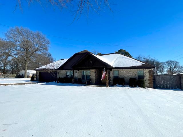 416 Twin Hickory, Trumann, AR 72472