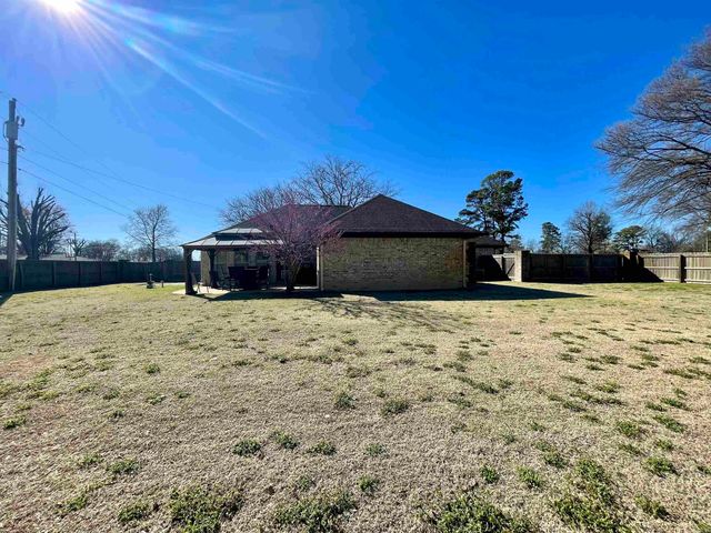 416 Twin Hickory, Trumann, AR 72472