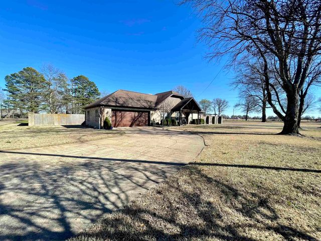 416 Twin Hickory, Trumann, AR 72472