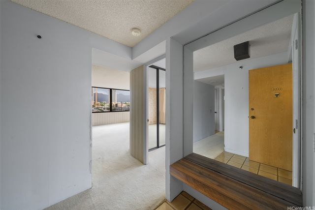 2232 Kapiolani Boulevard 404, Honolulu, HI 96826