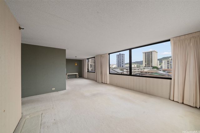 2232 Kapiolani Boulevard 404, Honolulu, HI 96826