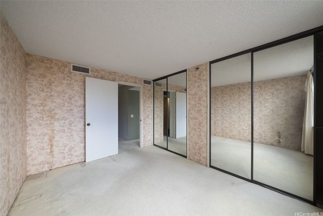 2232 Kapiolani Boulevard 404, Honolulu, HI 96826