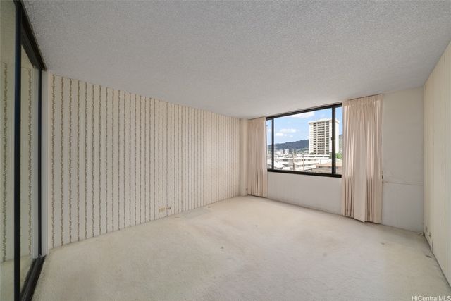 2232 Kapiolani Boulevard 404, Honolulu, HI 96826