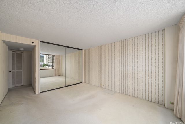 2232 Kapiolani Boulevard 404, Honolulu, HI 96826