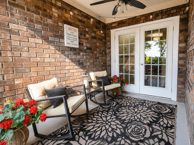 725 Oak Grove Road, Benton, TN 37307