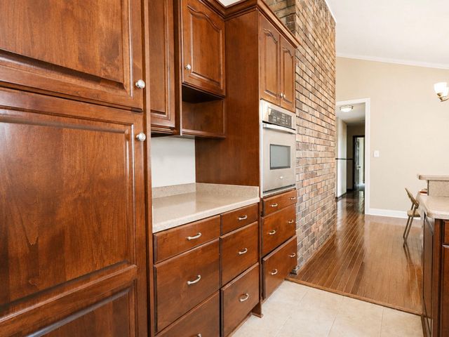 725 Oak Grove Road, Benton, TN 37307