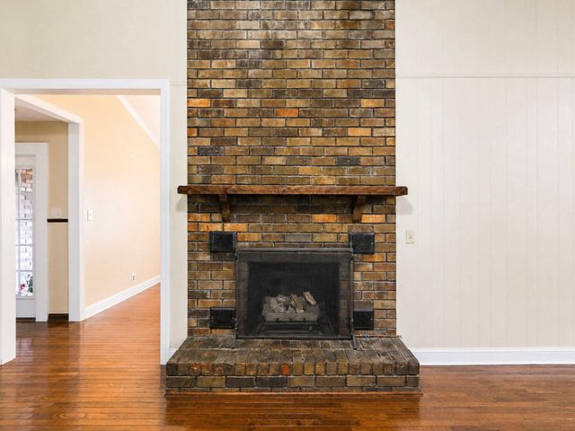 725 Oak Grove Road, Benton, TN 37307