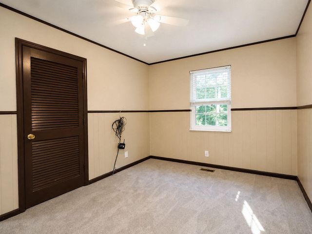 725 Oak Grove Road, Benton, TN 37307