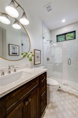 7601 Bar K Ranch RD, Lago Vista, TX 78645