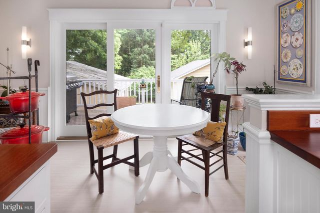 113 W PROSPECT ST, Hopewell, NJ 08525