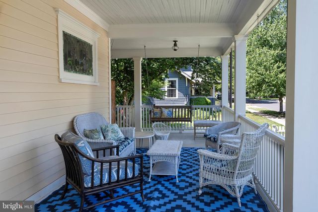 113 W PROSPECT ST, Hopewell, NJ 08525