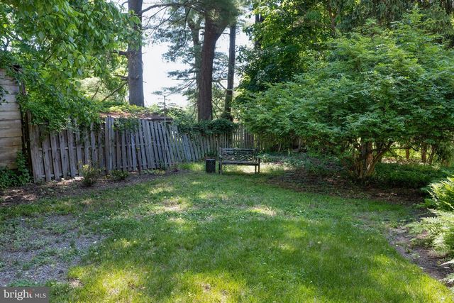113 W PROSPECT ST, Hopewell, NJ 08525