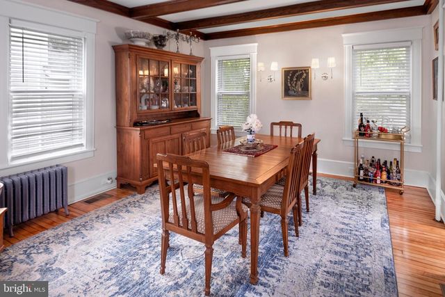 113 W PROSPECT ST, Hopewell, NJ 08525