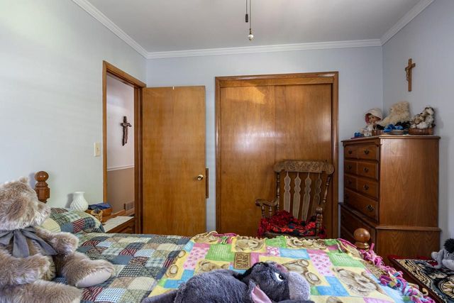 1431 S WALDEN AVENUE, Appleton, WI 54915