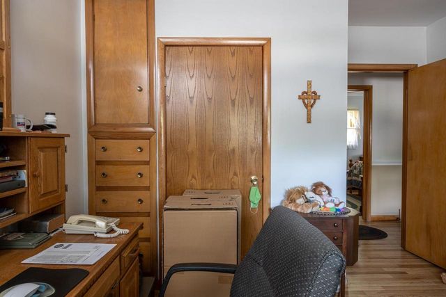 1431 S WALDEN AVENUE, Appleton, WI 54915