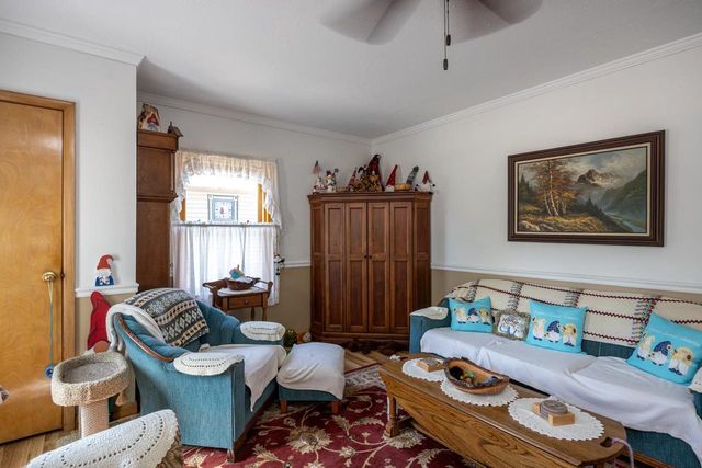 1431 S WALDEN AVENUE, Appleton, WI 54915