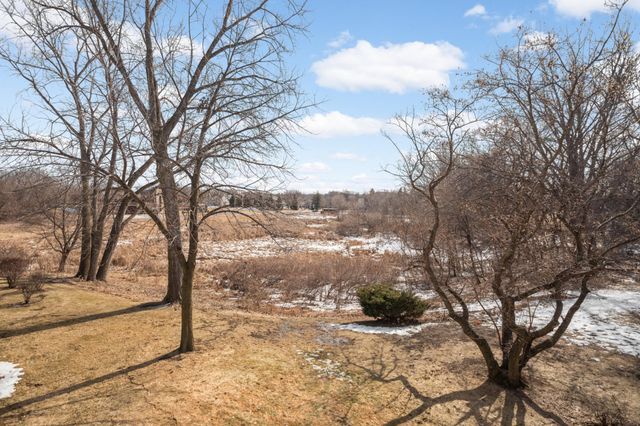 12229 42nd Avenue N, Plymouth, MN 55441