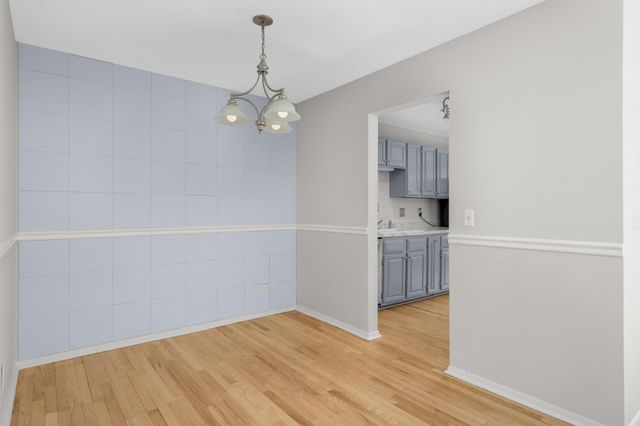 12229 42nd Avenue N, Plymouth, MN 55441