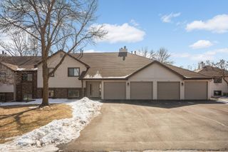 12229 42nd Avenue N, Plymouth, MN 55441