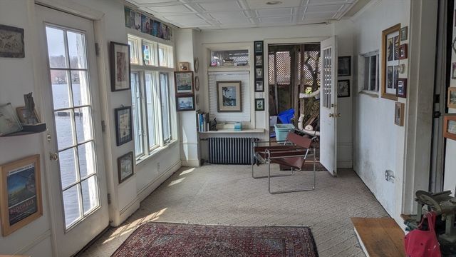 10 Coral Hill Rd, Essex, MA 01929