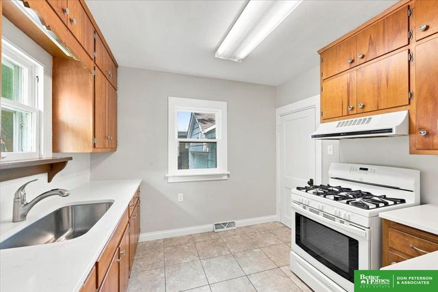 1540 N Maxwell Avenue, Fremont, NE 68025
