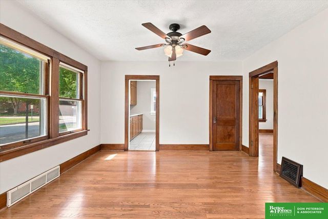 1540 N Maxwell Avenue, Fremont, NE 68025