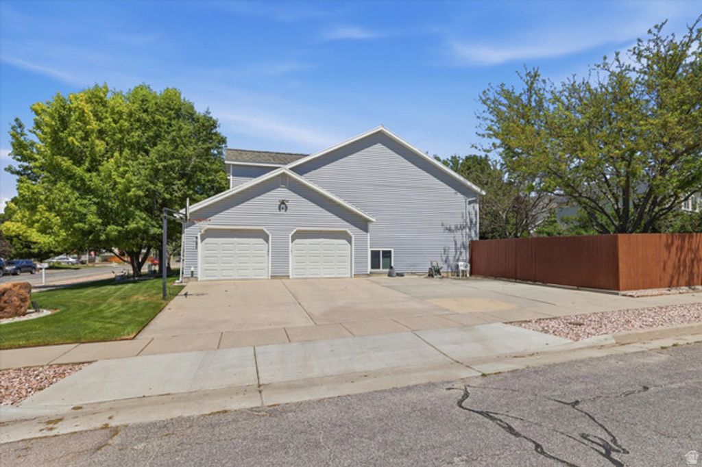 Image 54 of property listing at 945 S 800 W, Brigham City, UT 84302