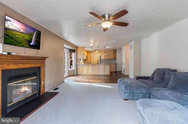 30060 FOREST VIEW LN, Mechanicsville, MD 20659