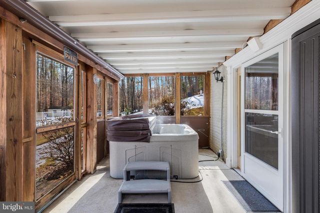 30060 FOREST VIEW LN, Mechanicsville, MD 20659