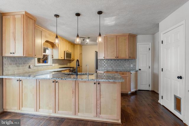 30060 FOREST VIEW LN, Mechanicsville, MD 20659