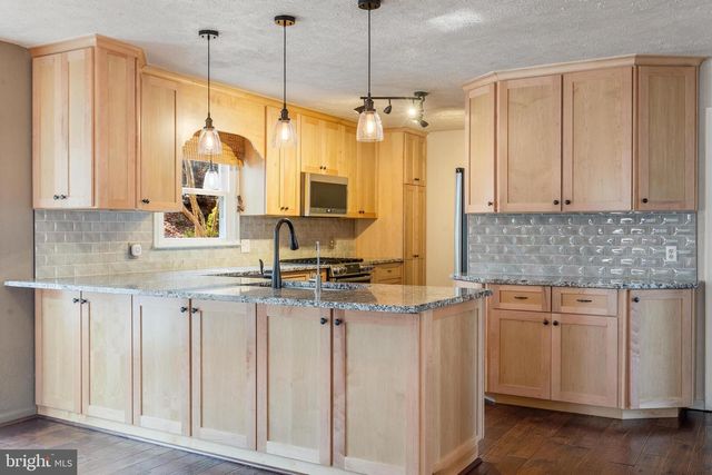 30060 FOREST VIEW LN, Mechanicsville, MD 20659