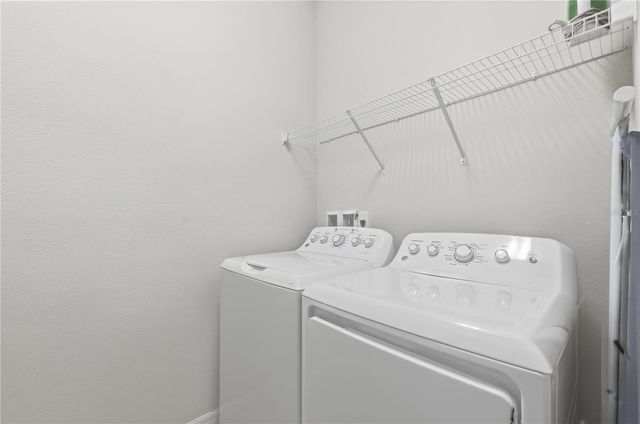 8956 ZURICH LANE, Kissimmee, FL 34747