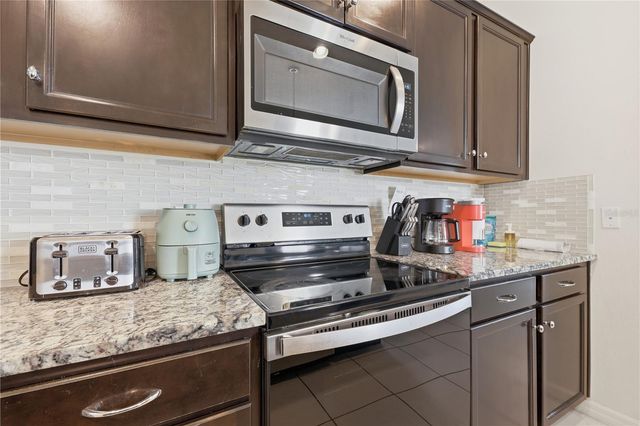 8956 ZURICH LANE, Kissimmee, FL 34747
