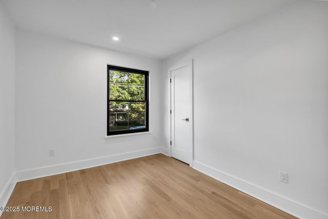 514 River Road, Fair Haven, NJ 07704