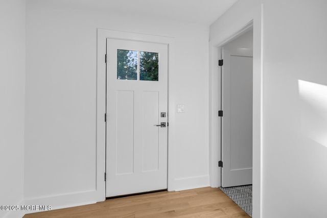 514 River Road, Fair Haven, NJ 07704