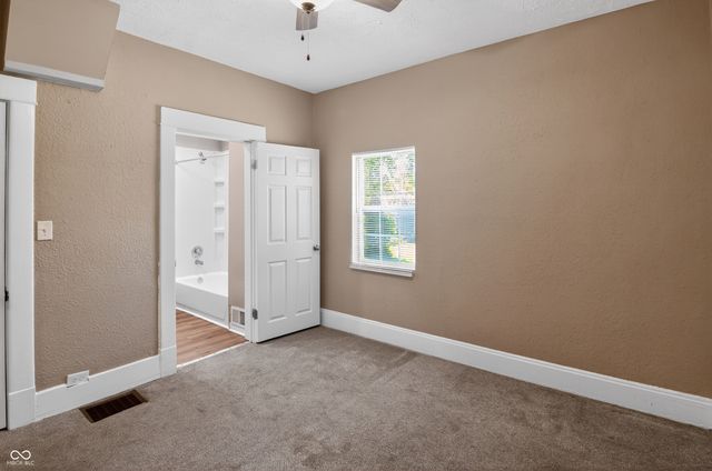 366 S Grand Avenue, Indianapolis, IN 46219