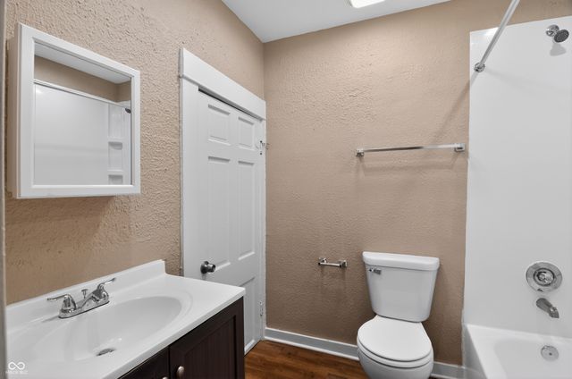 366 S Grand Avenue, Indianapolis, IN 46219