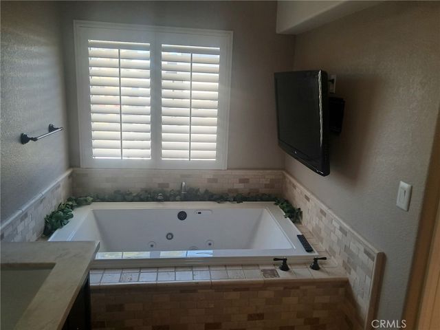 1609 Silvia, Lancaster, CA 93535