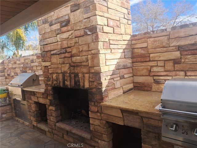 1609 Silvia, Lancaster, CA 93535