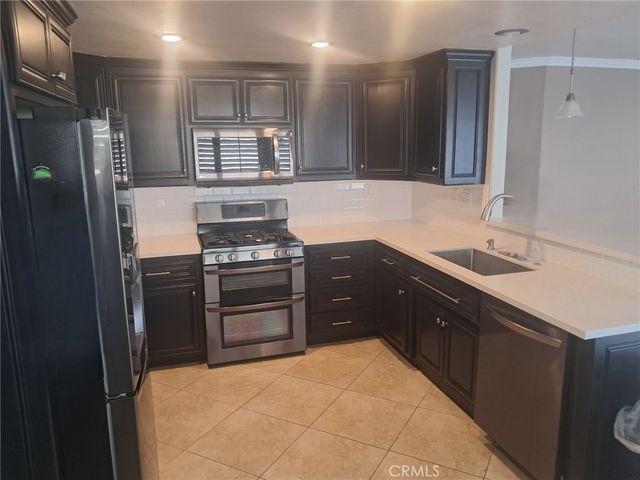 1609 Silvia, Lancaster, CA 93535