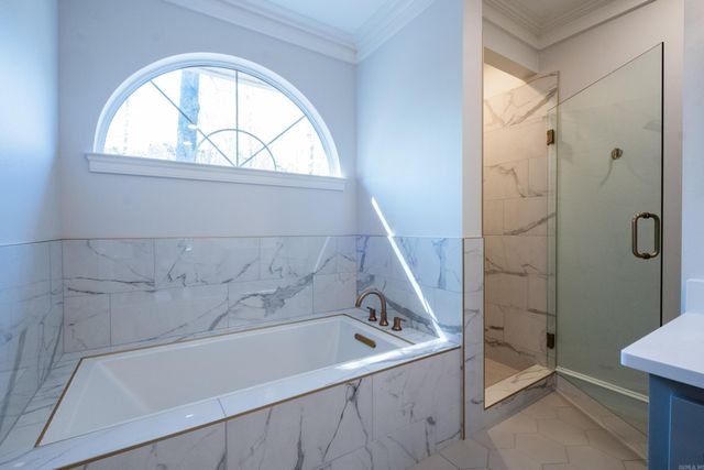 29 Bascom Drive, Little Rock, AR 72223