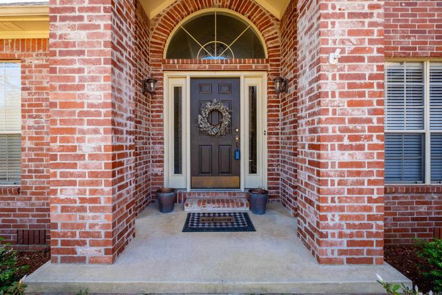 29 Bascom Drive, Little Rock, AR 72223