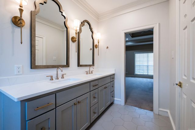 29 Bascom Drive, Little Rock, AR 72223