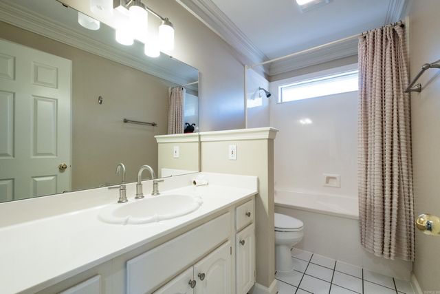 29 Bascom Drive, Little Rock, AR 72223