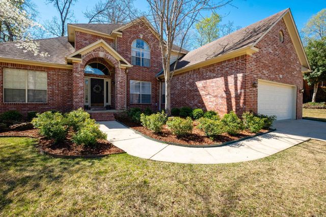 29 Bascom Drive, Little Rock, AR 72223