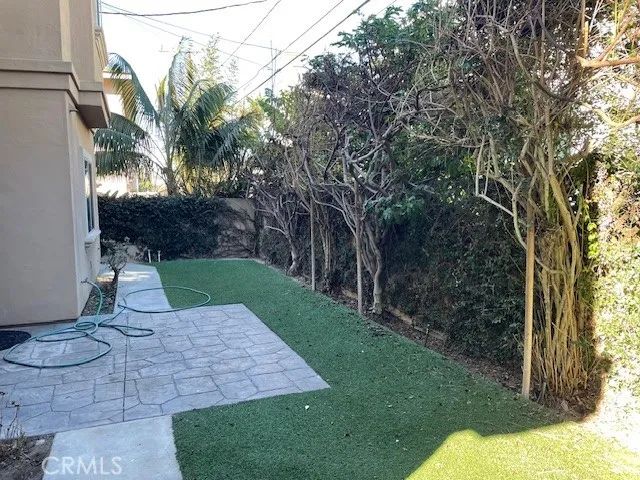 2207 Warfield Avenue B, Redondo Beach, CA 90278