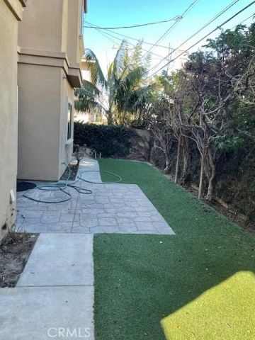 2207 Warfield Avenue B, Redondo Beach, CA 90278