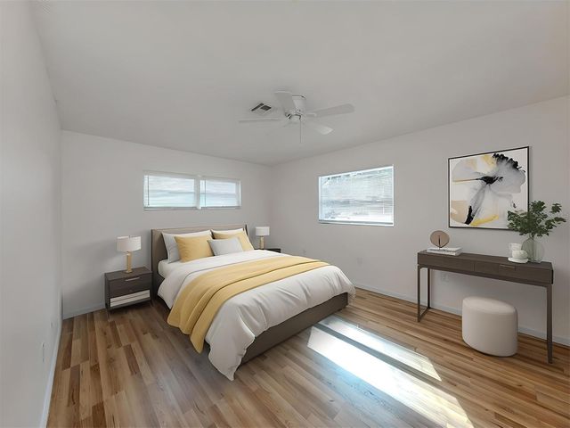 1215 MANGO AVENUE, Venice, FL 34285