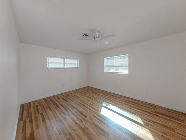 1215 MANGO AVENUE, Venice, FL 34285