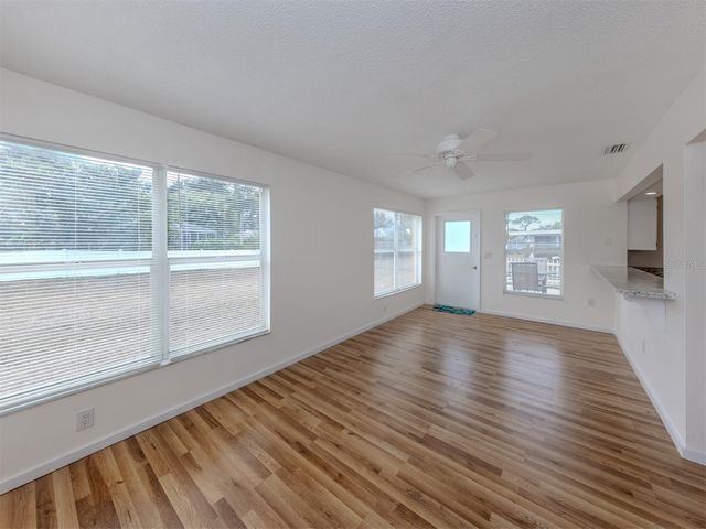 1215 MANGO AVENUE, Venice, FL 34285